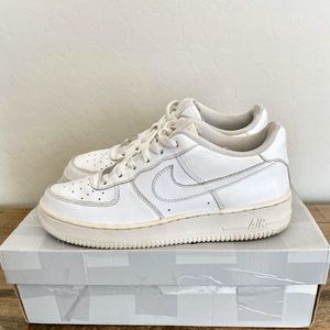 Nike Air Force 1's White Youth Size 7Y 7 Y